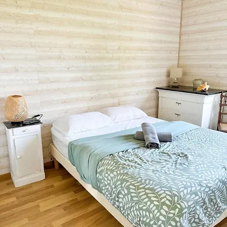 La Aux Hortensias - Cosy Proche - Saint-aubin-sur-mer Guest house 3*